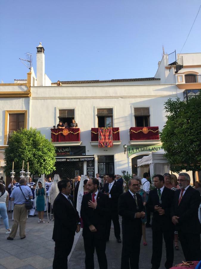 איאמונטה Suite Plaza De La Laguna By Dulce מראה חיצוני תמונה