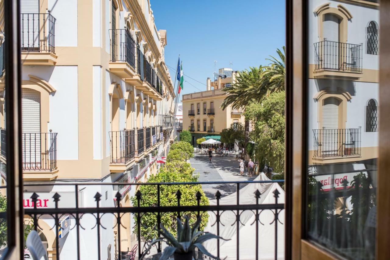 איאמונטה Suite Plaza De La Laguna By Dulce מראה חיצוני תמונה